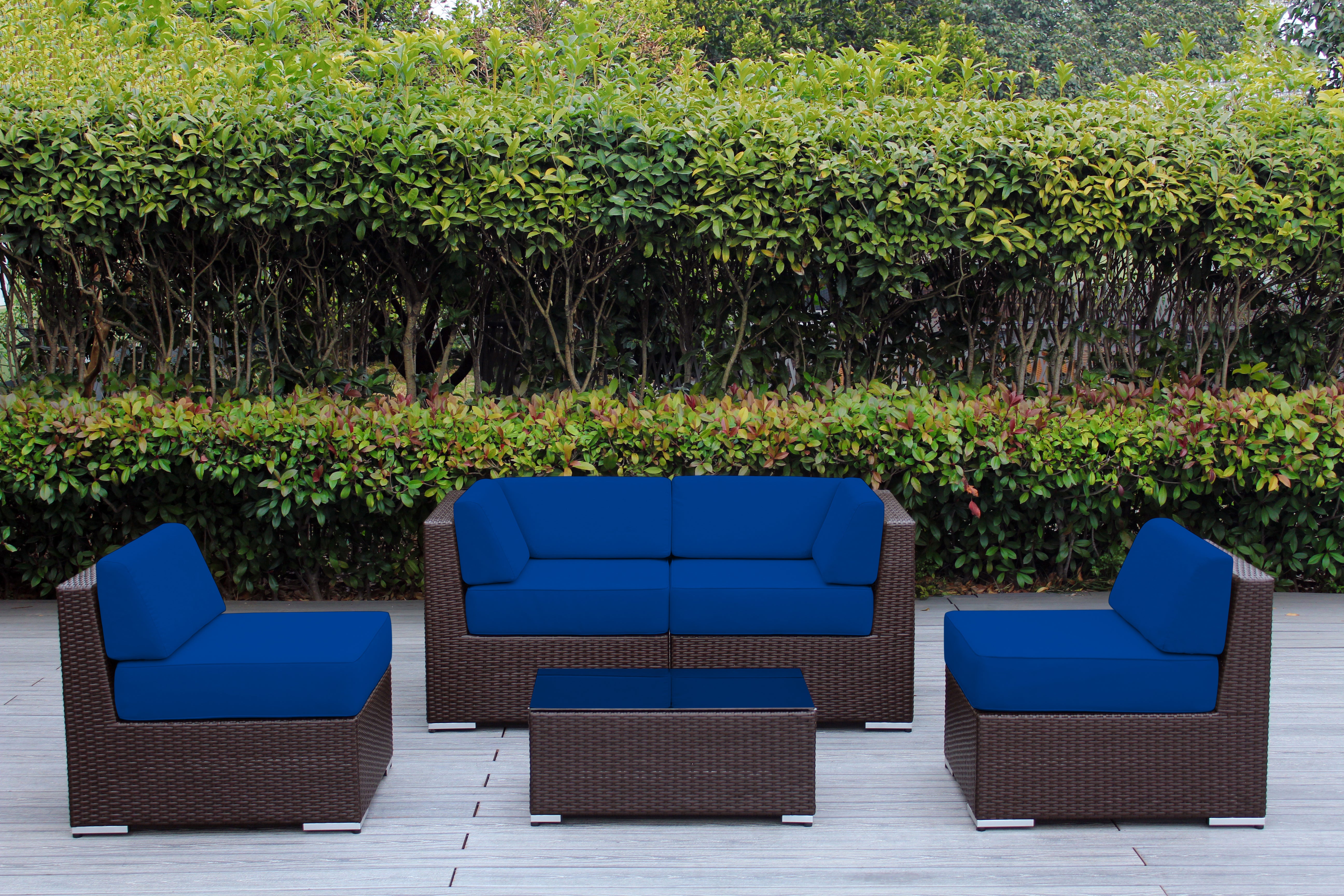 Fully Assembled Rainshield Patio Furniture - Ohana 5 Piece Sectional with 6-inch Water Protected Cushions